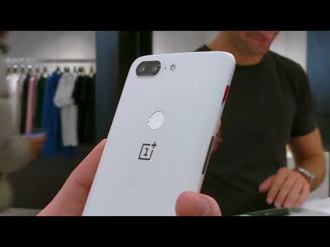 OnePlus 5T Sandstone White LimitedEdition - Paris Pop-up Store