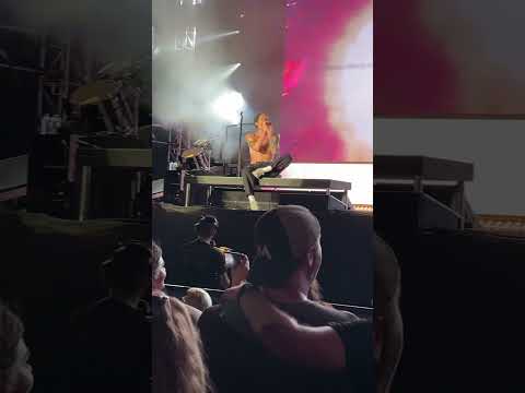 Incubus “Drive” live at treasure Island Casino in Welch, Minnesota, July 5, 2025 