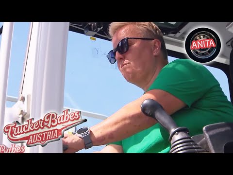 Das erste Mal Bagger fahren - Anita lädt den Bagger selbst auf | Trucker Babes Austria | Kabel Eins
