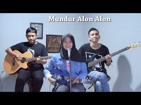 MUNDUR ALON ALON - ILUX ID Cover by Ferachocolatos ft. Gilang & Bala