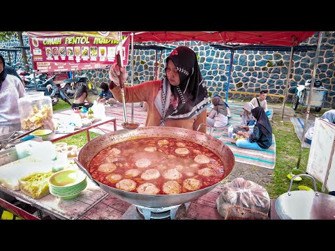 BAKSO NDOMBLE BANTARAN KALI MADIUN