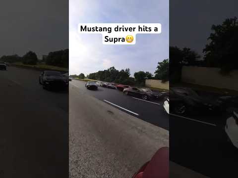 Camaro driver read that perfectly #carcommunity #mustang #shorts