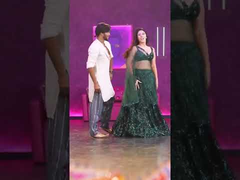 Dhol Bajaa | Melvin Louis ft. Warina Hussain |