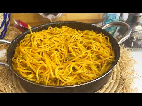 سباكيتي 🍝 بلا شحر ولا قلي في 15 دقيقة فقط 🤤😋 مكرونة 🍝 بصلصة الطماطم للعشاء خطيرة، عشاء سهل