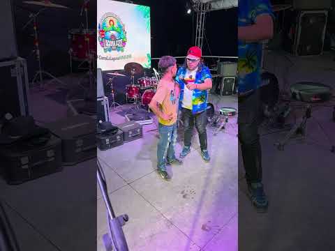 Me Salio mas bailador que un Trompo#cumbia #baile #humor #comedia