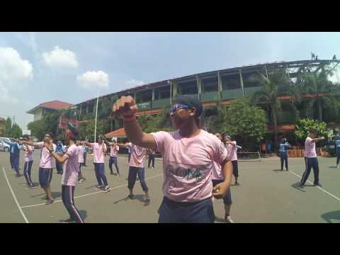 Senam poco-poco SMAN 64 Jakarta