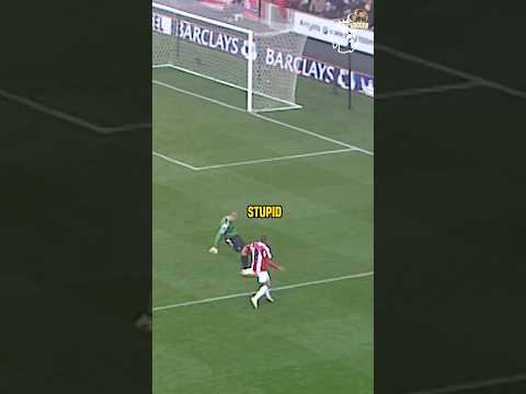 “Why This Goalkeeper Feared a Throw-in!”🤦‍♂️