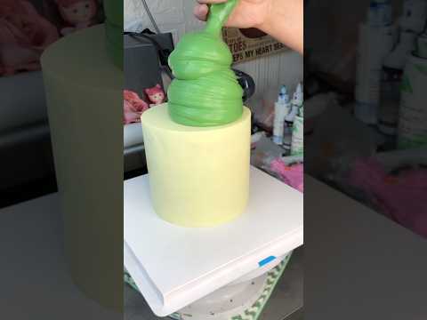 Very beautiful green cake