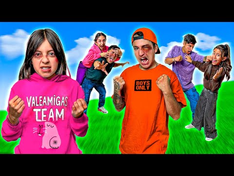 ¡LOS CHICOS ESTÁN CELOSOS! Creamos un TEAM de SOLO NIÑAS y ¡NOS PELEAMOS!