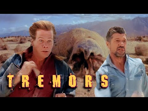 Val and Earl are Chased By A Graboid | Tremors (1990)
