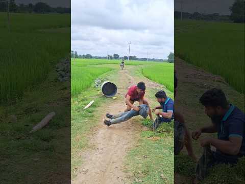 👉 "Motorcycle Theft with a Fake Leg Prank!"