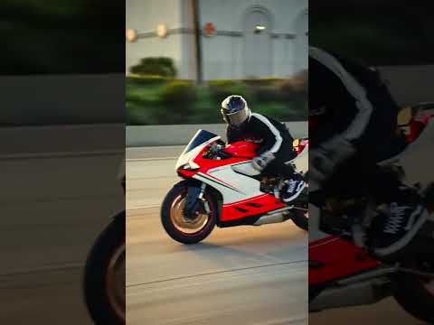 YANG SATU INI SANGAT KEREN 😎#ducati