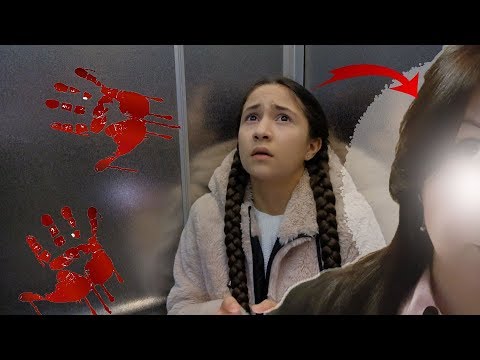 13+🔴Maman me cherche!  Coincée dans un ascenseur. Scenario Mlle Sabina.