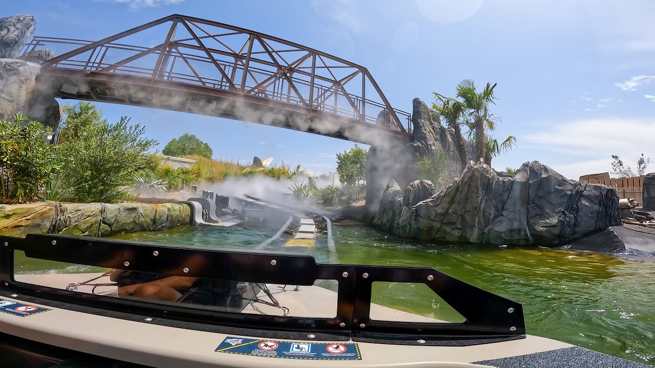 FUTUROSCOPE : MISSION BERMUDES (NOUVEAUTÉ 2025)