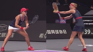 Ashleigh BARTY vs Kiki BERTENS at WTA Finals 2019