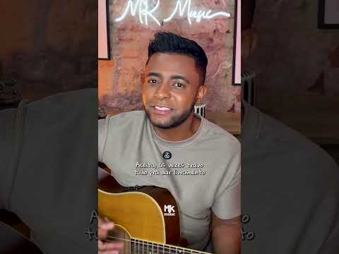 Assista Samuel Sabinno interpretando com alma a canção 