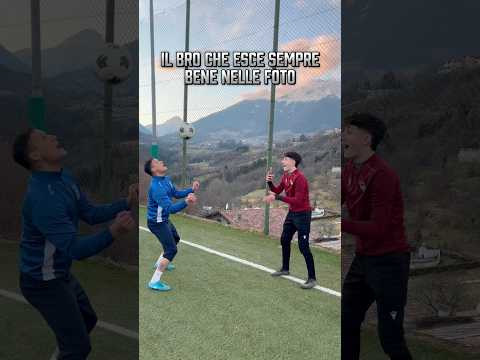 IL BRO CHE ESCE SEMPRE BENE NELLE FOTO 😂 #pov #calcio #football #soccer #perte #foto