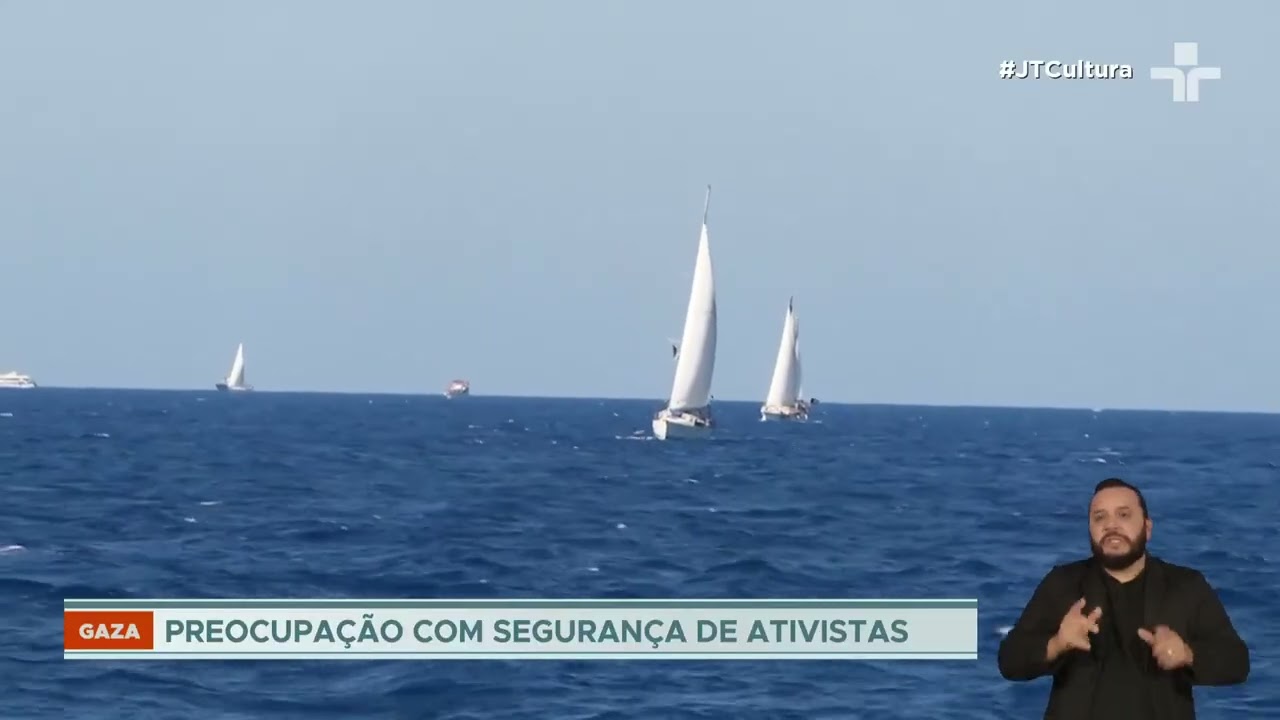 Israel cerca flotilha de ativistas que tenta romper bloqueio e levar ajuda a Gaza
