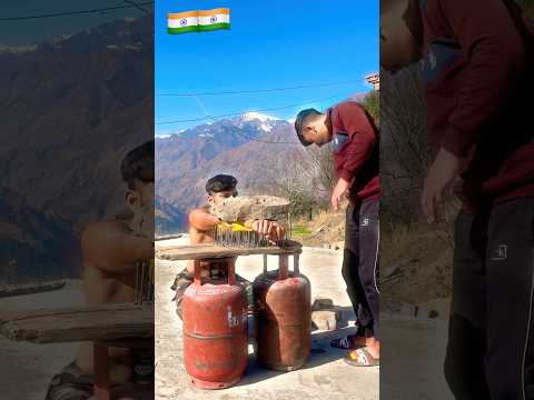 Very hard powerfull 🥵💪🇮🇳 #shorts #strong #giantthedheeraj #ytshorts #india #stunt #stronger