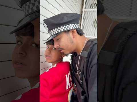 Los policías de ahora!🤣🤣