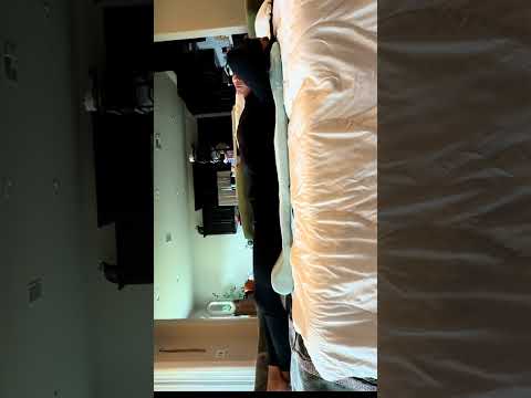 The HoMedics Heated Air Compression Back Stretching Mat uses air pressure and heat therapy to