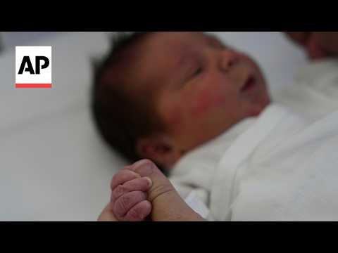 54-year-old Greek woman gives birth to baby from embryo frozen for 22 years