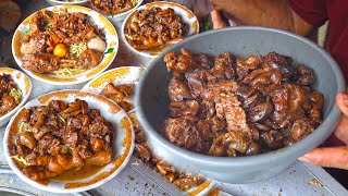 MIE AYAM TOPING CEKER, URITAN, JAMUR, ATI AMPELA DAN BAKSO DENGAN PORSI MELIMPAH DI JAKARTA