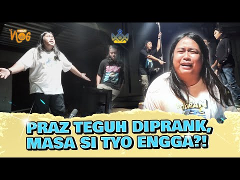 TUAH VLOG - GILIRAN TYO YANG DIPRANK, MURUNG BANGET DIBILANG GARING SAMA TIM?!!