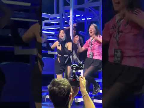 Camila Cabello brings a fan onstage to be a Dreamgirl &#129401; LIVE in London, UK | Yours, C Tour
