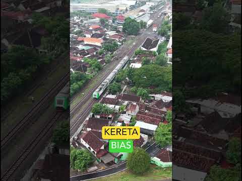 Kereta bias #keretaapi #train #railway #travel #kai