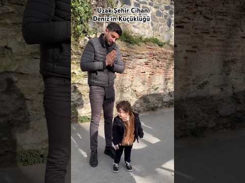 Uzak Şehir Minik Cihan Deniz'in Küçüklüğü / Berk Oktay ve Kuzey Gezer