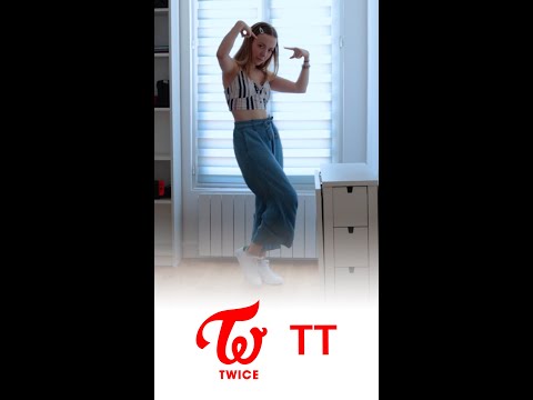 Vidéo TT - TWICE // DANCE COVER - CHORUS short ver.
