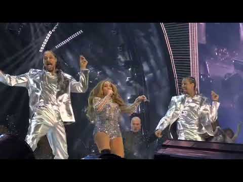Beyoncé - CHURCH GIRL, Before I Let Go (Live) [Renaissance World Tour, London] BHIVE FRONT ROW