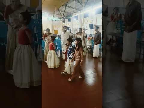 ലെമൺ കൊണ്ട് വരാൻ മറന്നു.അവസാനം പായസകപ്പ് വച്ച് adjust ചെയ്തു..#onam Vibe