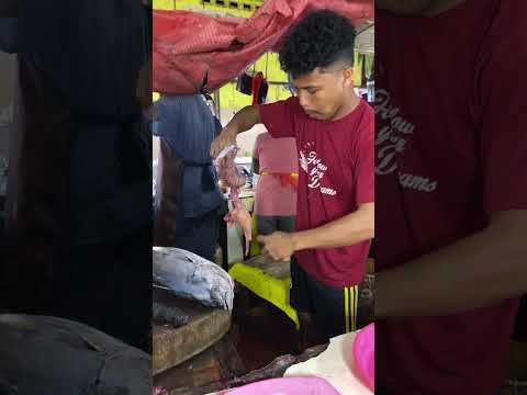 Amazing filleting tuna like a professional chef 🧡 #tuna #fishcutting #fish #seafood #fishing