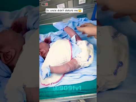 Dr, uncle didn't disturb me.😇 #funny #baby