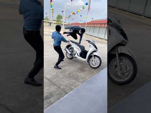 Cướp xe ban ngày gặp ngây bảo vệ khu chợ đêm và cái kết buồn cho tên cướp @LongGiang95