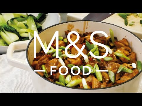 Chris' Chinese-Style Clay Pot Chicken Rice | M&S FOOD