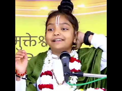 यशोदा मैया गोपियों से क्या बोल रही है? #trending #reels #vrindavan #bhajan #katha #krishna #radhe