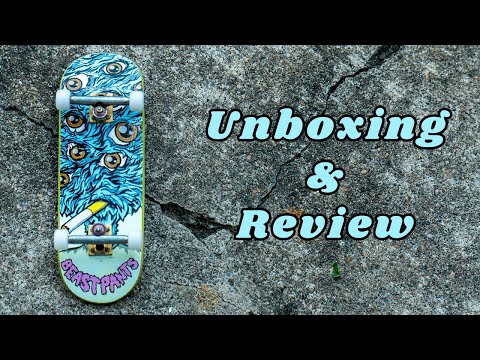This fingerboard is unbelievable... (Beast Pants Unboxing / Review)