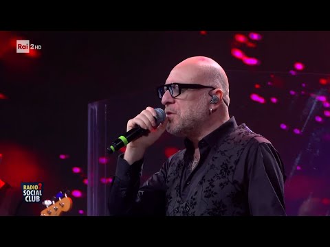 Mario Biondi con "Love Is a Temple" - Radio2 Social Club 18/10/2023