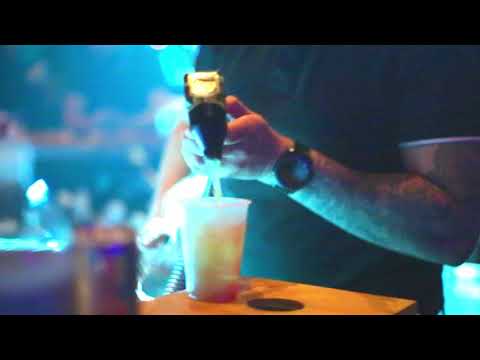 Cafe Iguana Pines Dave East