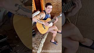 Whindersson tocando violão #whinderssonnunes #violao #shorts