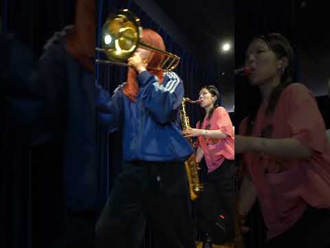 🕺😎#chinesedance#saxophone#trumpet#trombone#ネオ吹奏楽#ブラダン#shorts