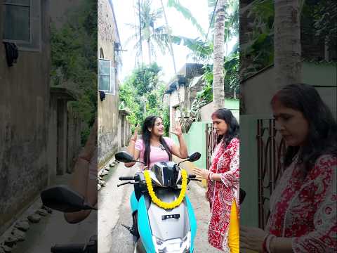 I Brought A New Hero Vida V2 Plus Electric Scooter |Lady Biker #ladybiker #dream #viralvideo #shorts