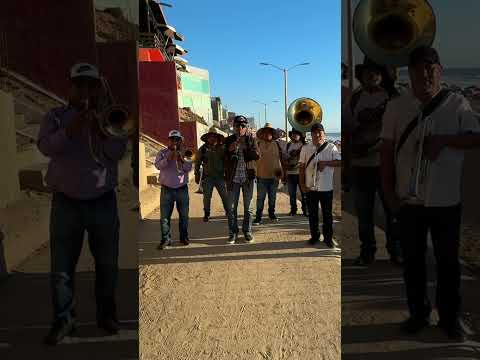$1 peso de Banda en Playas de Tijuana #mexico #banda #musica #1peso