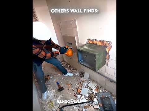 Other wall finds vs this find โ ๏ธ๐