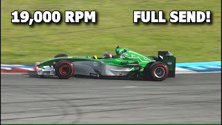 19,000 RPM V10 Jaguar R5 F1 (2004) - Full Throttle Action! (Pure Sound)