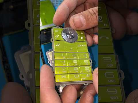 flip and fold What is inside the mobile and how does it work