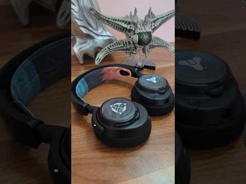 Unboxing the Arctis Nova 7X Destiny 2 Headphones from SteelSeries